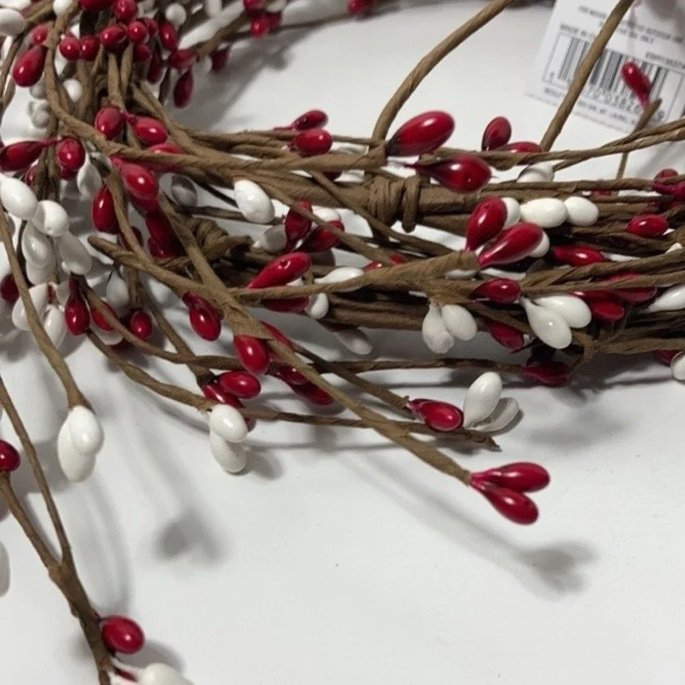 5) Floral Crafts Winter Berry Rope Twig Pliable Decorations 4 Feet